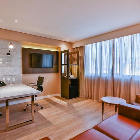 Transamerica Collection Goiânia Eksteriør billede Suite at the hotel