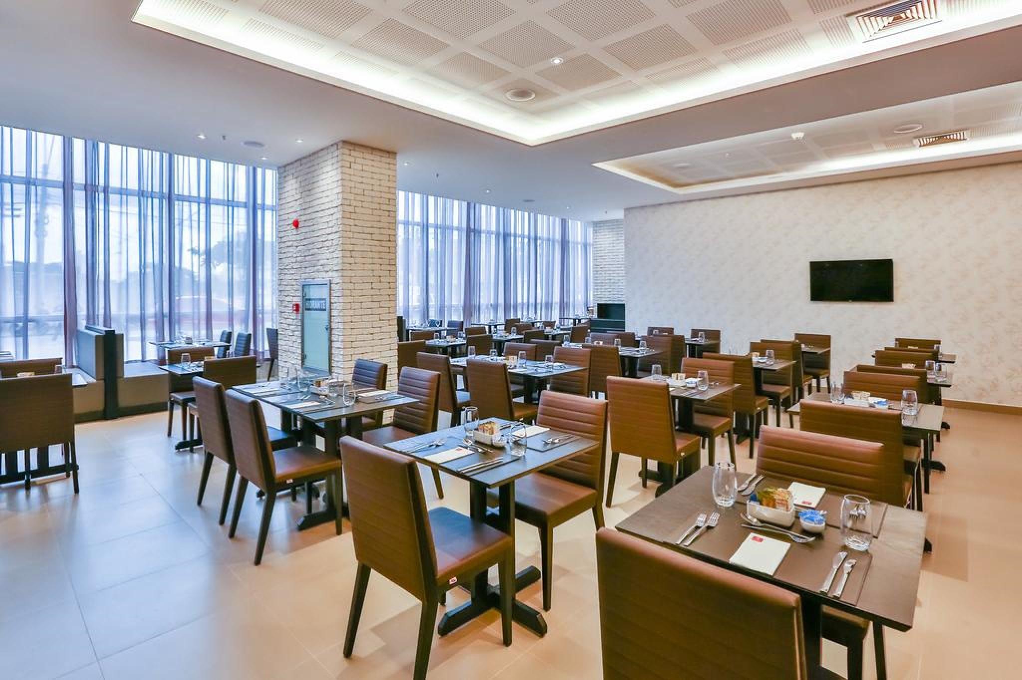 Transamerica Collection Goiânia Eksteriør billede The restaurant