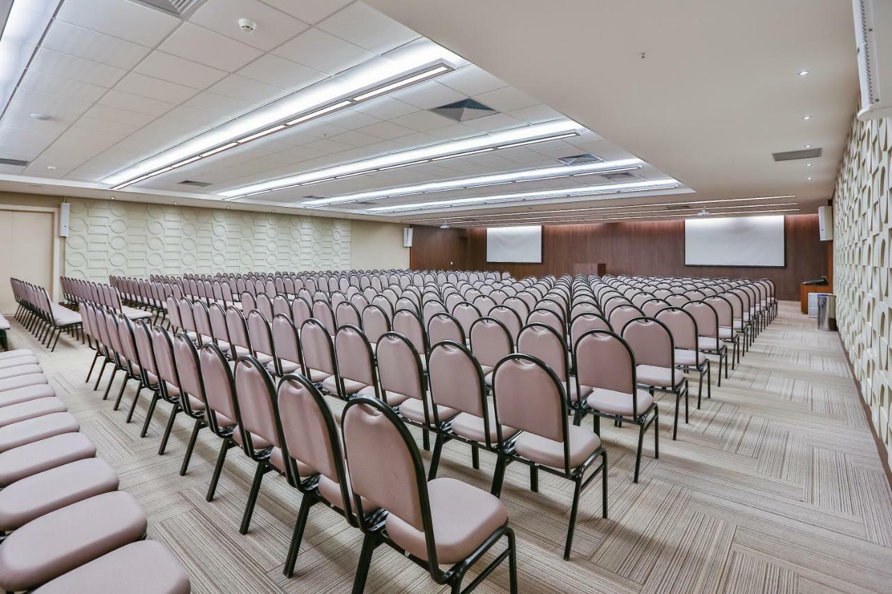 Transamerica Collection Goiânia Eksteriør billede The main auditorium